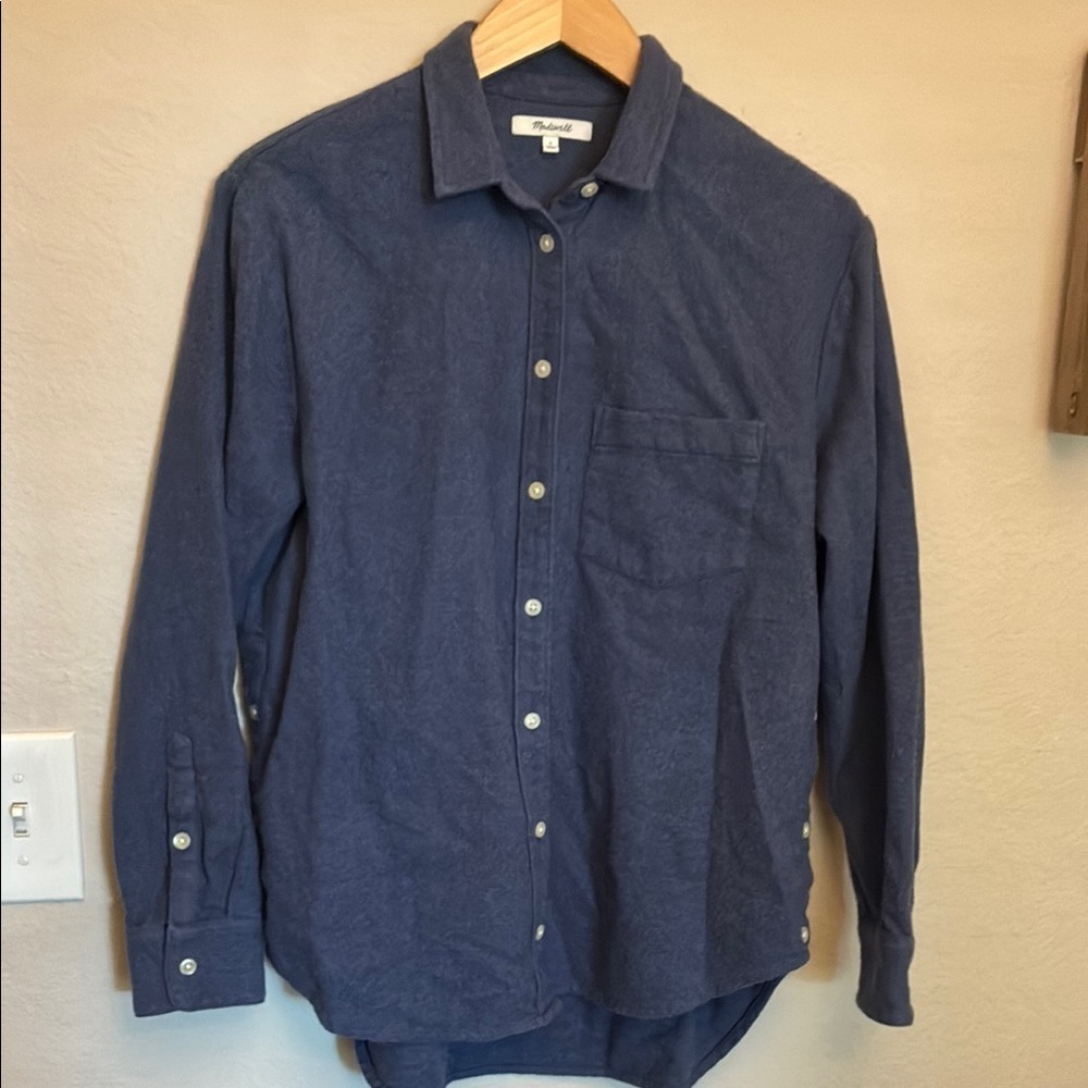 Madewell Blue Casual Button Down Shirt with Long Sleeves super soft size S